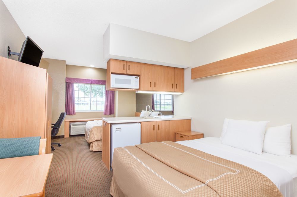Sonesta Essential Hotel Blue Springs Exterior foto